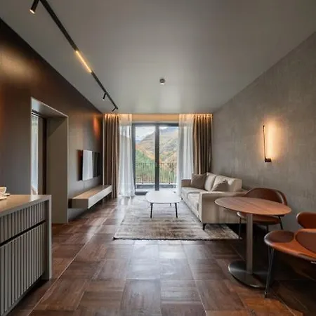 Rossa Luxury & Hotel 5*