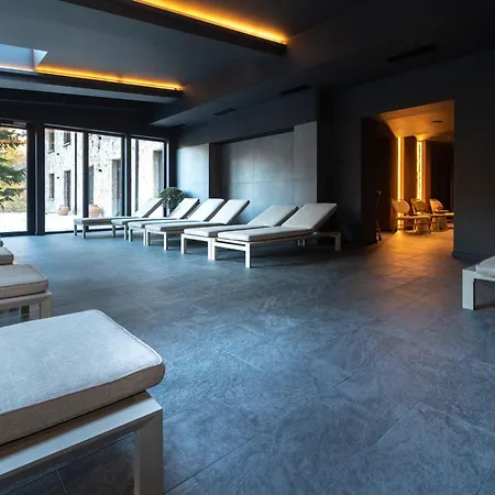 Rossa Luxury &