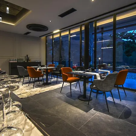 Hotel Rossa Luxury &