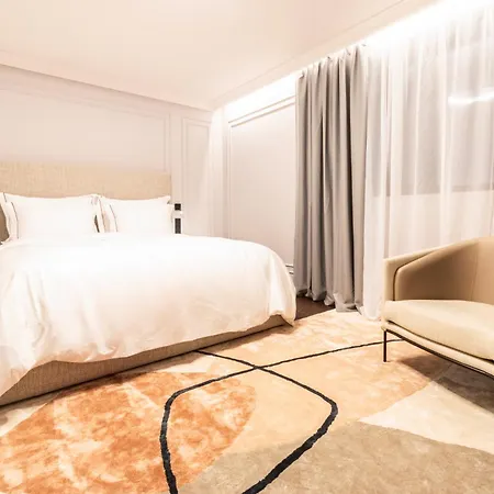 Rossa Luxury & Narechenski Bani