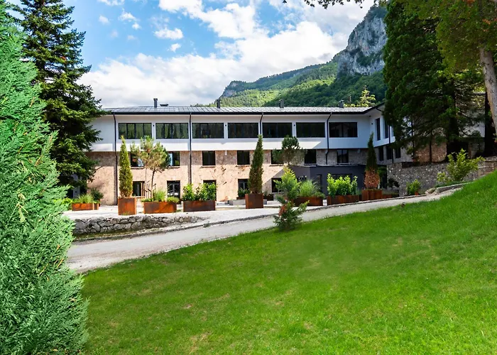 Rossa Luxury&spa Hotel 5*