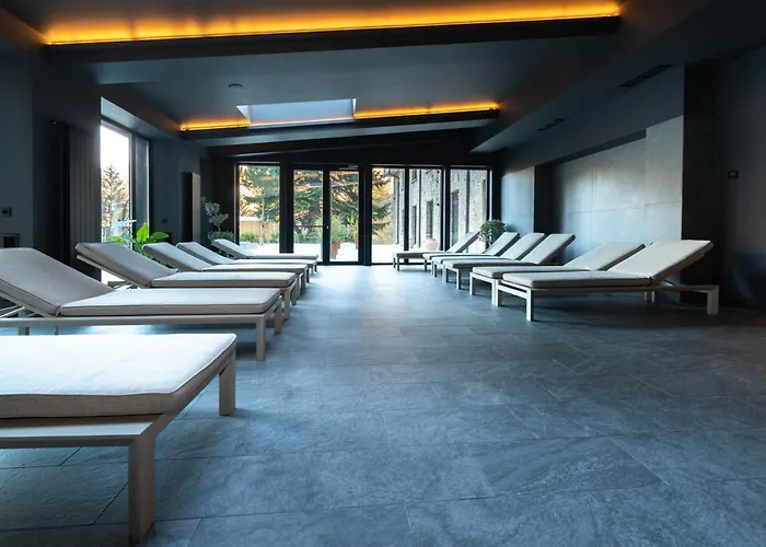 Rossa Luxury & Hotel 5*